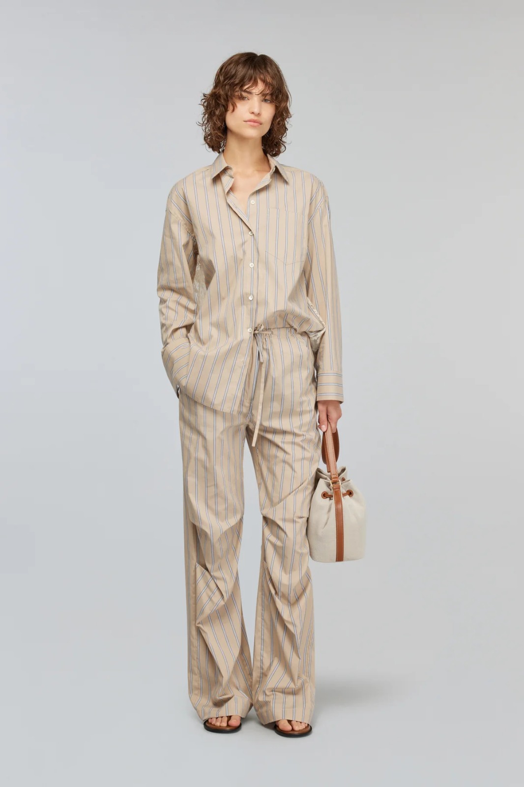 Pantalone Melie
Semicoture
Colore multi riga safari