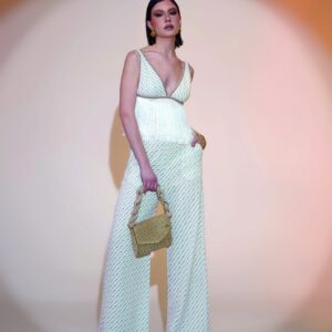 Top tessuto rachel con frange
capsule white gold
Pho Firenze