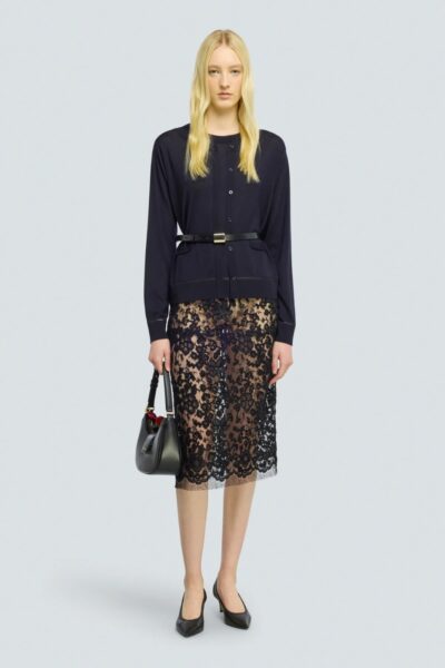 Cardigan Hilda
Colore nero
Semicouture