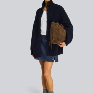 Bomber Bessie
Colore blu notte
Semicouture